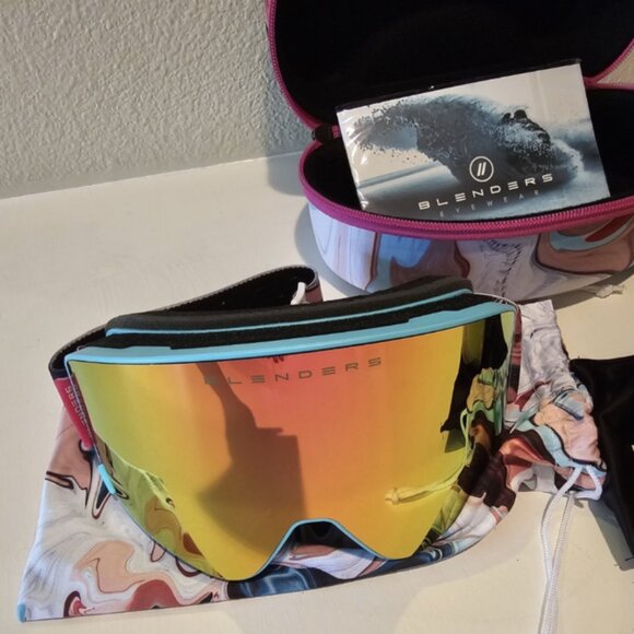 Blenders Eyewear, Dream Maker Ski Goggles, NWT - Picture 2 of 13